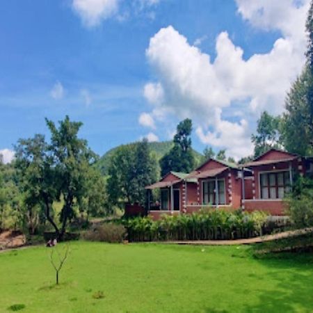 Hotel River Orchid Resort Satara Exterior photo