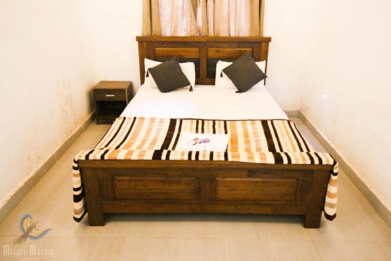 Hotel River Orchid Resort Satara Exterior photo
